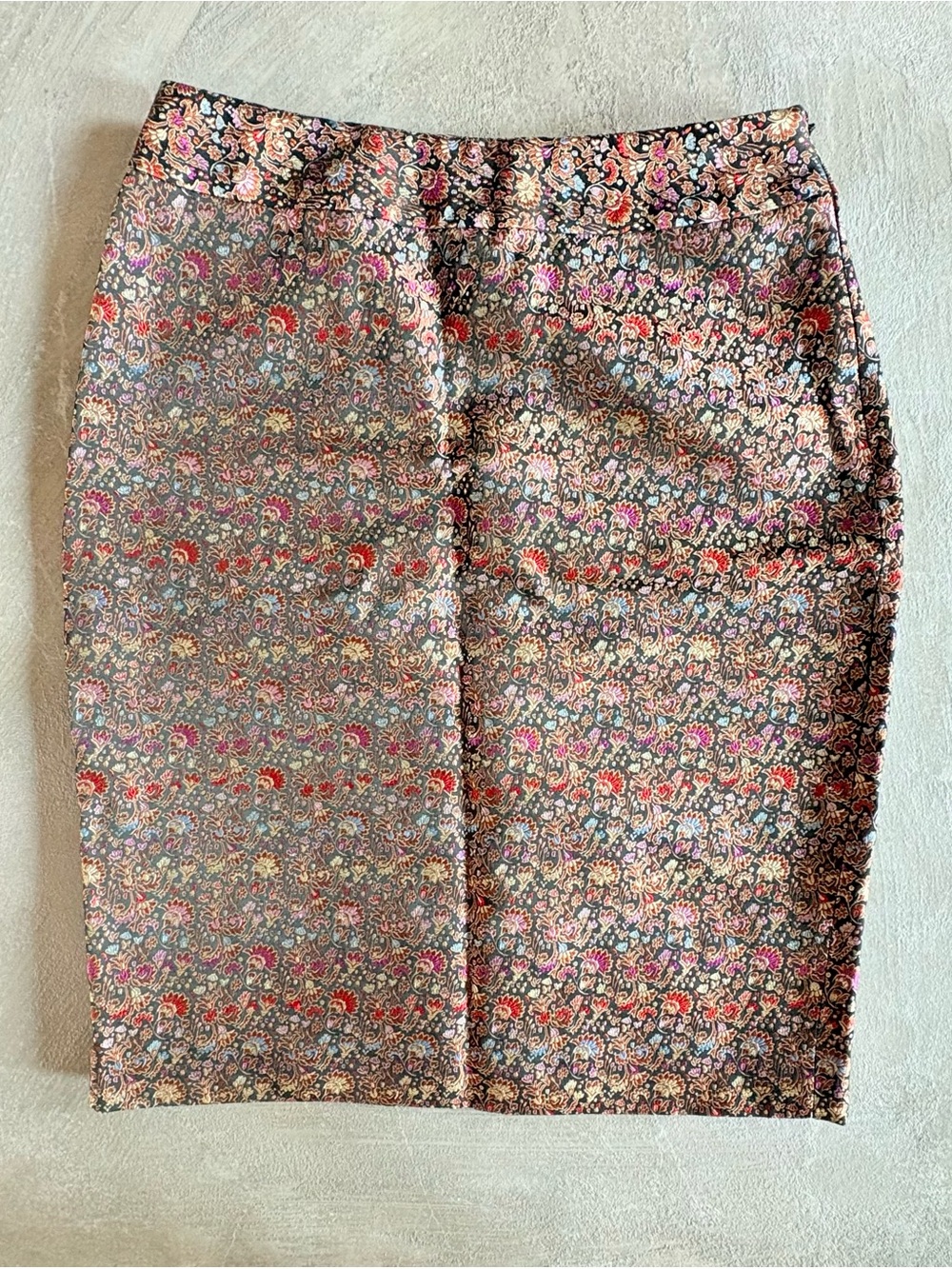 W.D.N.Y. Vintage Floral Brocade Pencil Skirt Red-Lined Metallic Jacquard Size 4